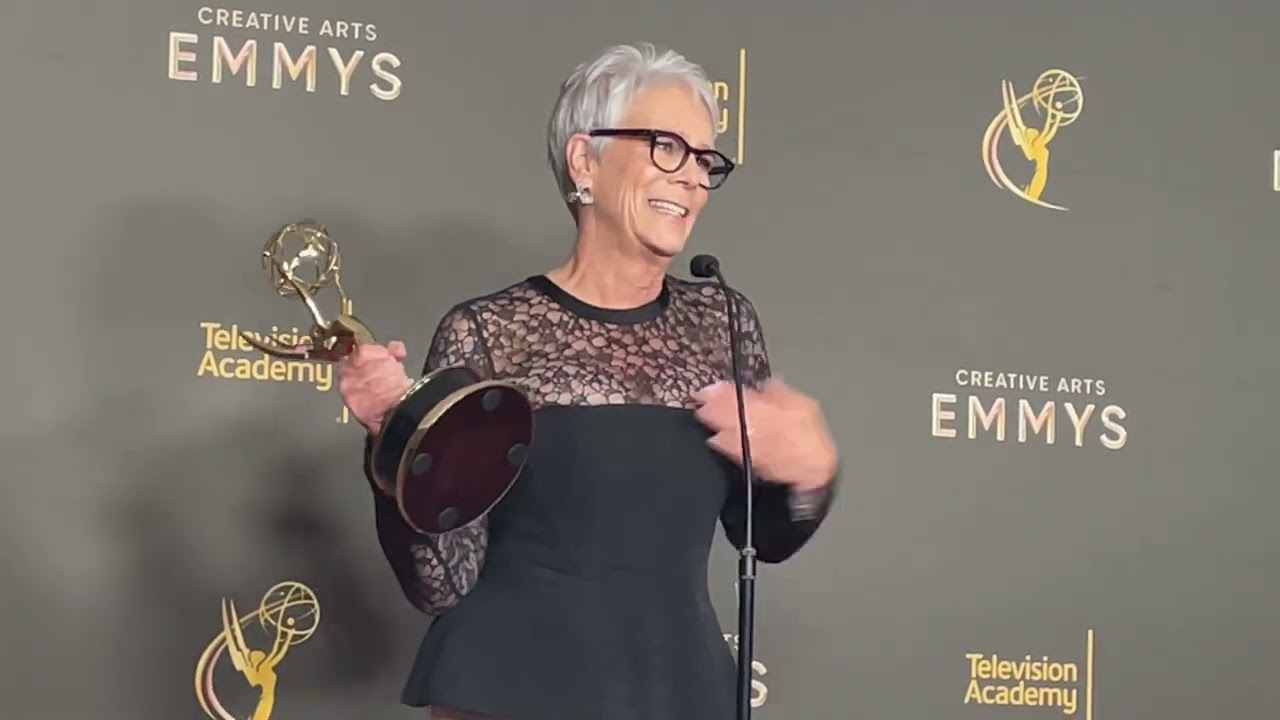 Jamie Lee Curtis (Best Comedy Guest Actress, 'The Bear') 2024 Emmys press room interview