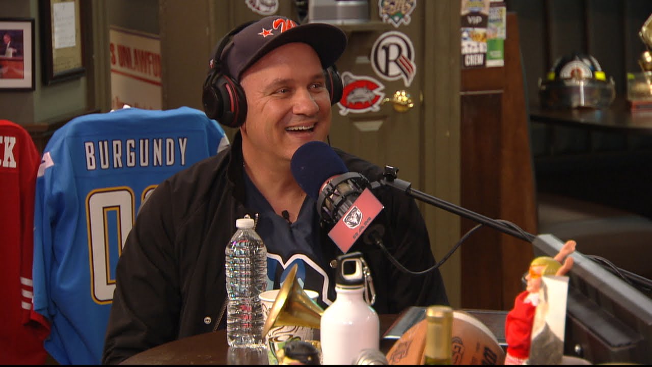 Mike O'Malley describes being directed by Clint Eastwood