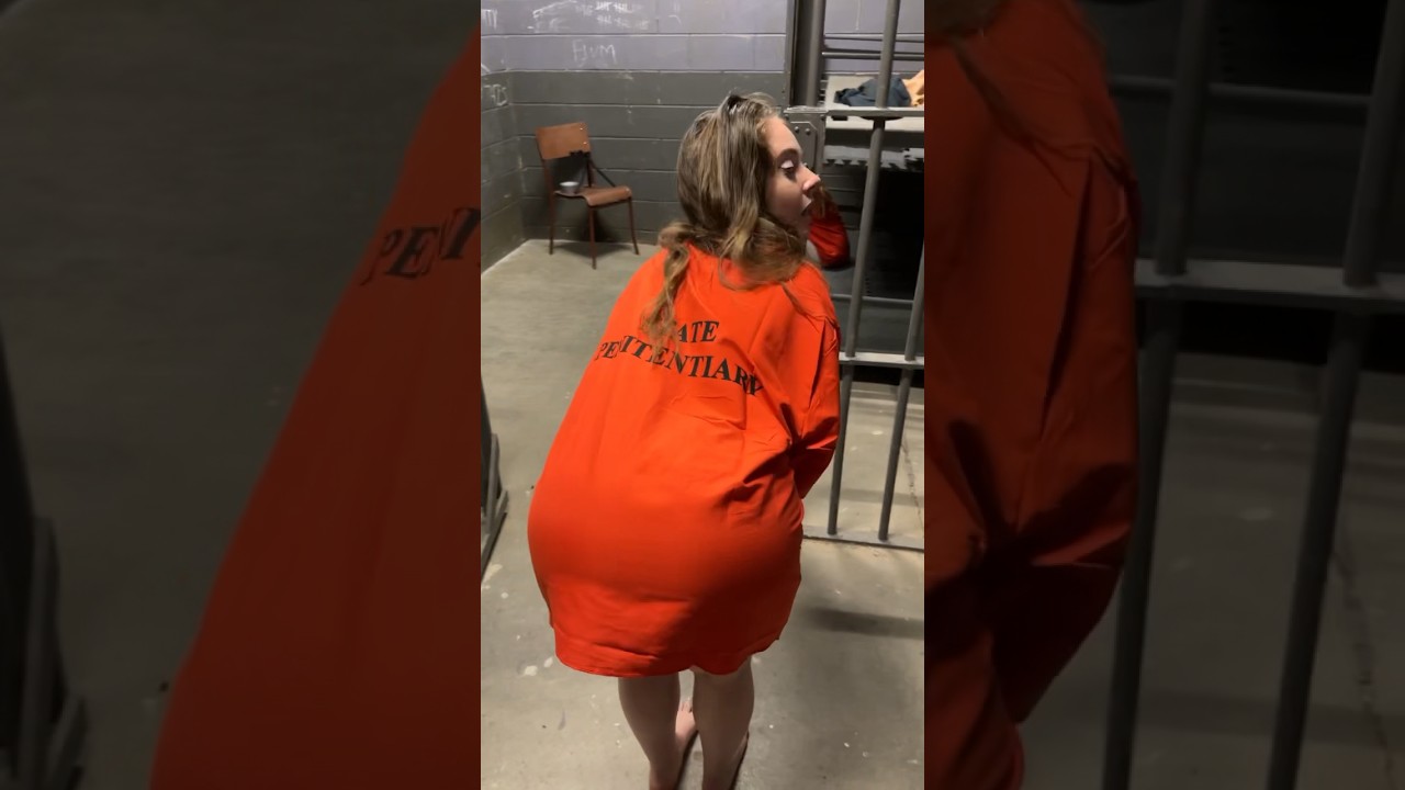 Is this good behaviour? #shortsfeed #funny #comedyshorts #shorts