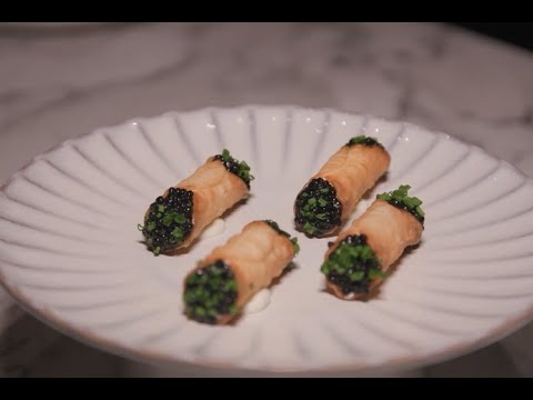 Enjoy Caviar Cannolis In SoHo | New York Live TV