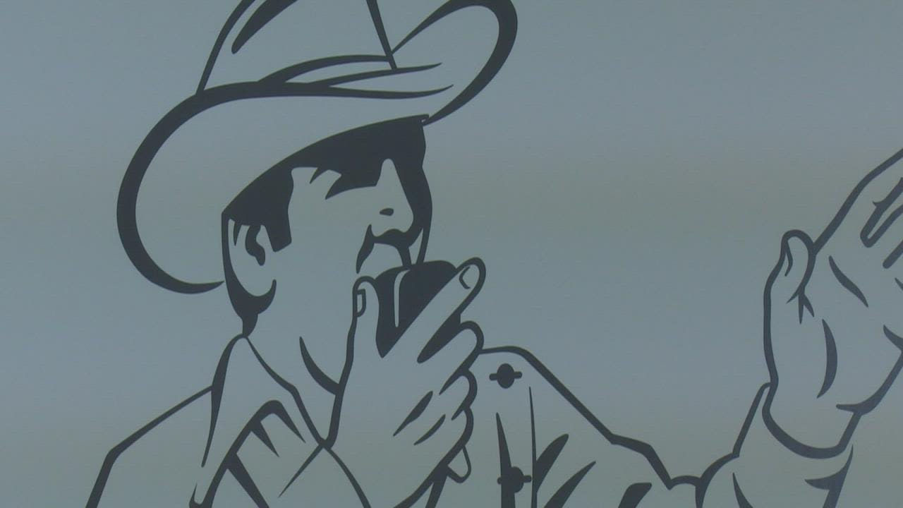The legend of Texas auctioneer Rene Bates