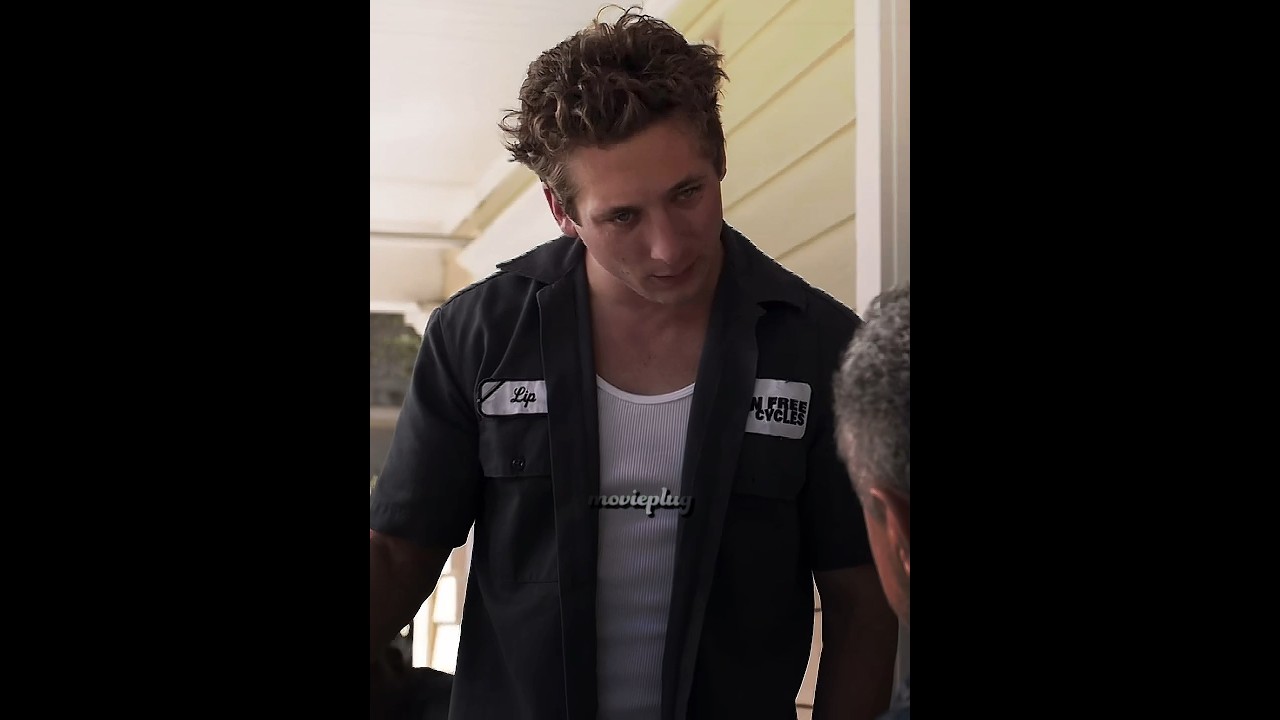 Lip VS Woman beater 🥶 #shorts #shameless #lipgallagher #netflix