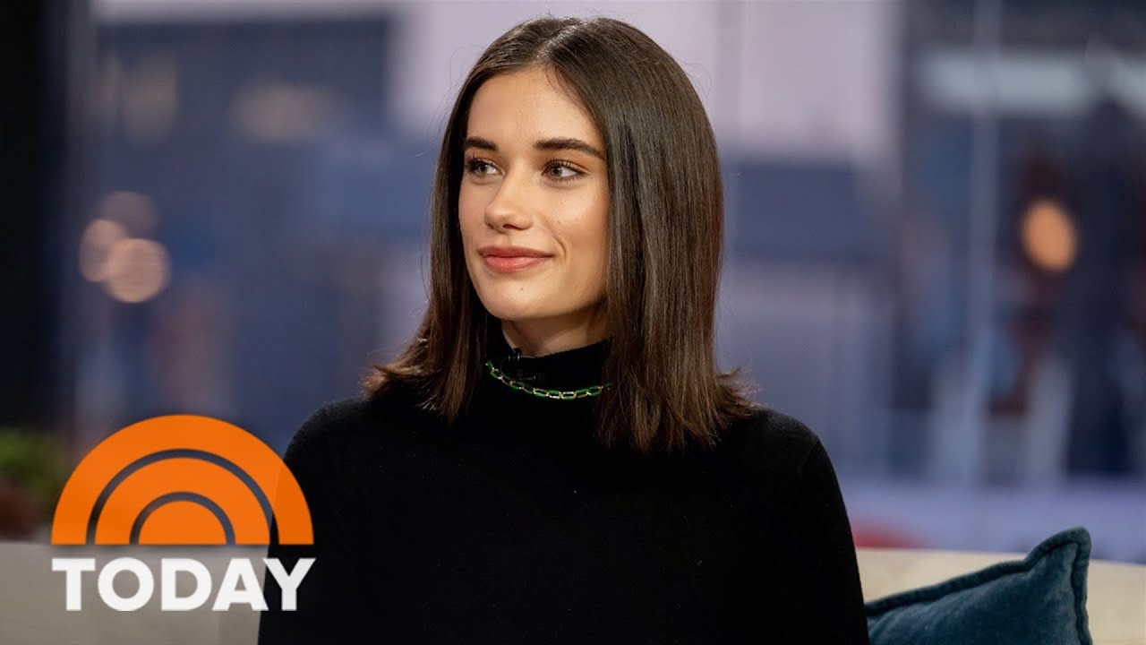 Ella Bleu Travolta talks new music, her parents' legacies and more
