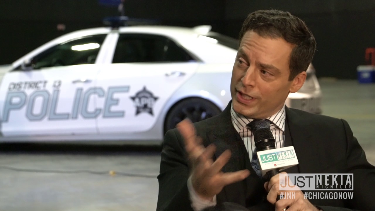 Bonus Clip: "Weeds" Actor Justin Kirk Talks New Role On APB & Why He's A Radio Nerd