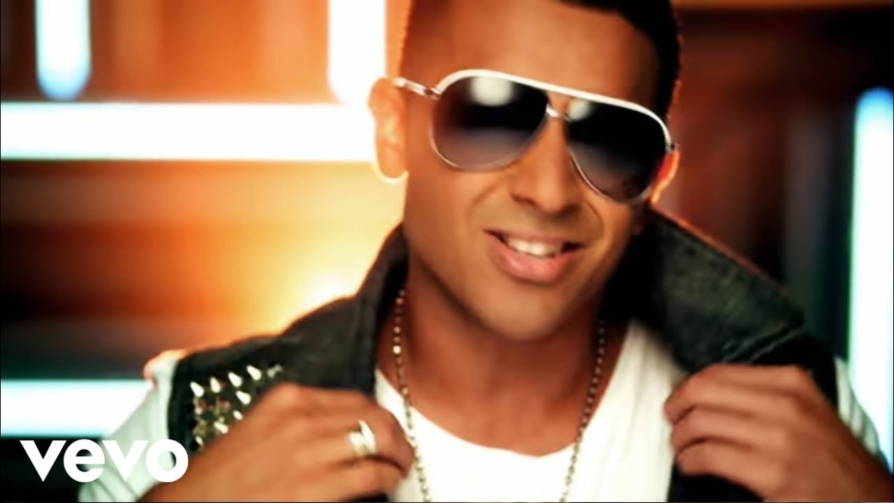 Jay Sean ft. Nicki Minaj - 2012 (It Ain't The End) [Official Video]