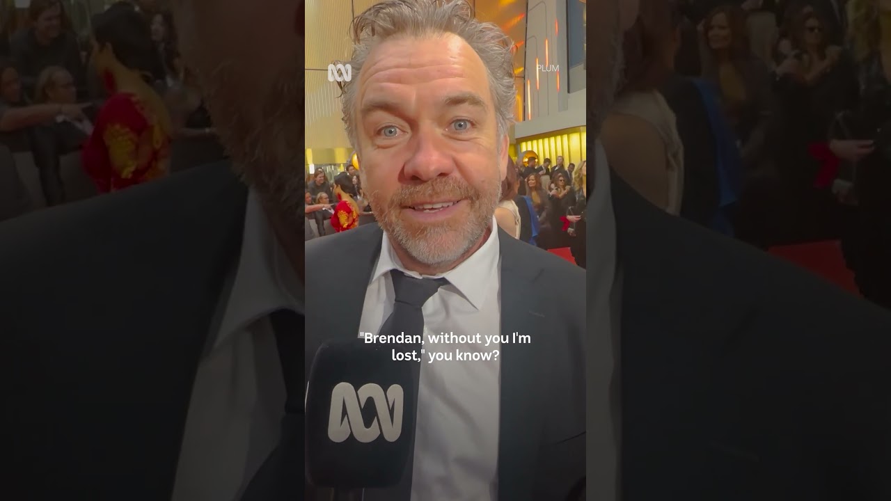 Asher Keddie 🤝 Brendan Cowell  #PlumABC #BrendanCowell #AsherKeddie